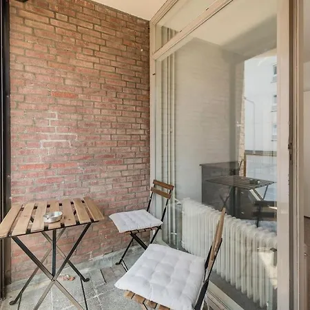 Geheel Appartement, Boxspring Bed, Snel Internet 아파트
