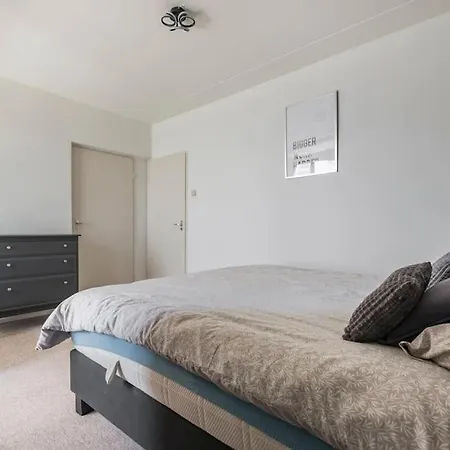 아파트 Geheel Appartement, Boxspring Bed, Snel Internet 겔레인