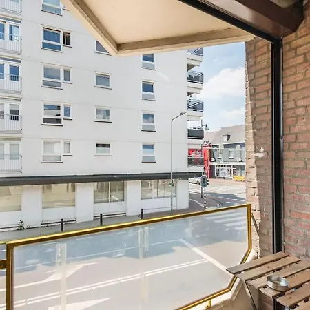 Geheel Appartement, Boxspring Bed, Snel Internet *